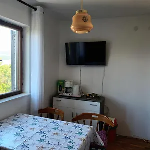apartment-stella-malinska.primorje-gorskikotar.com/