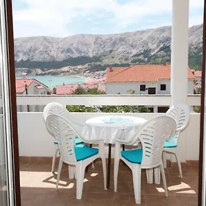 apartments-goga-baska-krk.primorje-gorskikotar.com/